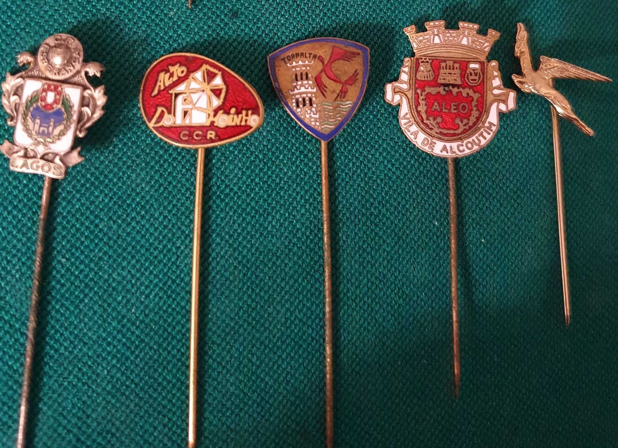 PINs e Alfinetes antigos: Militares, Políticos, Bancos, Desporto, PUB
