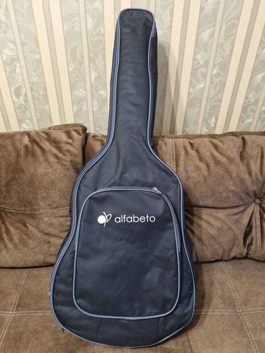 Продам гітара нова