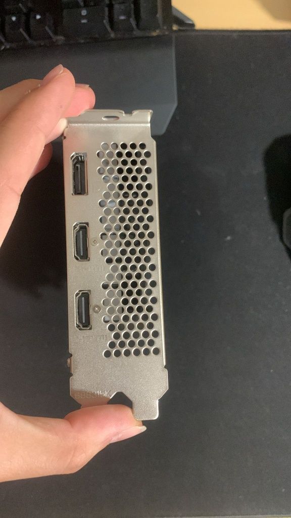 Placa Gráfica MSI Ventus 2X RTX 3050