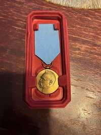 Medal dziesięcio lecia odzyskania niepodległości przez polskę