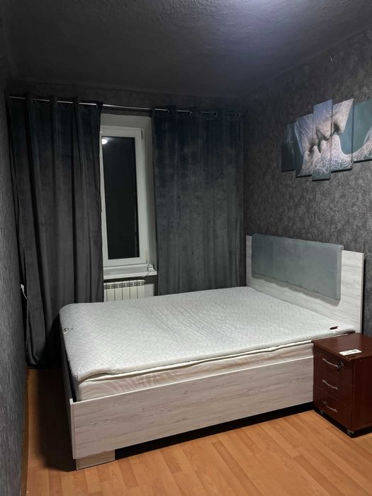 VIP Оренда! 2-кімнатна Сталінка в Центрі, ЗАКРИТИЙ ДВІР та ПАРКОВКА!