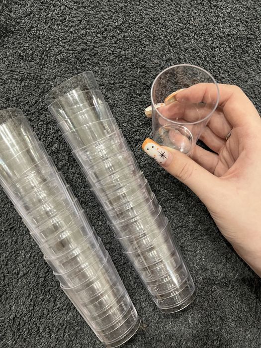 Стаканчики для десертів ,ложечки