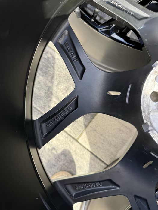 JAK NOWE Felgi oryginalne SEAT CUPRA 20” 8,5J ET40