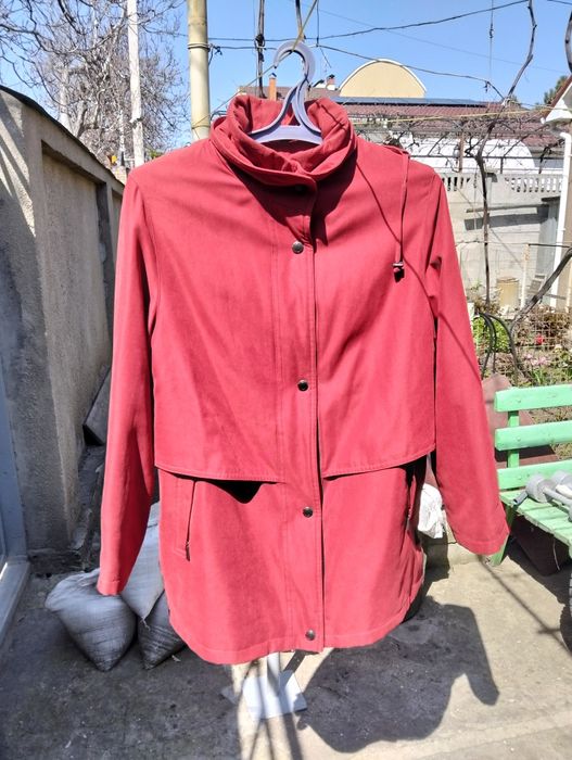 Куртка женская весна- осень