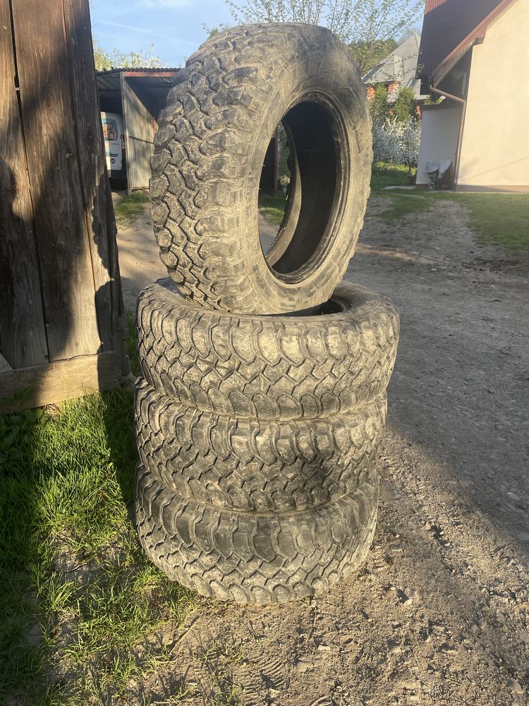 Opony MT Dakar 235/70 r16 komplet terenowe