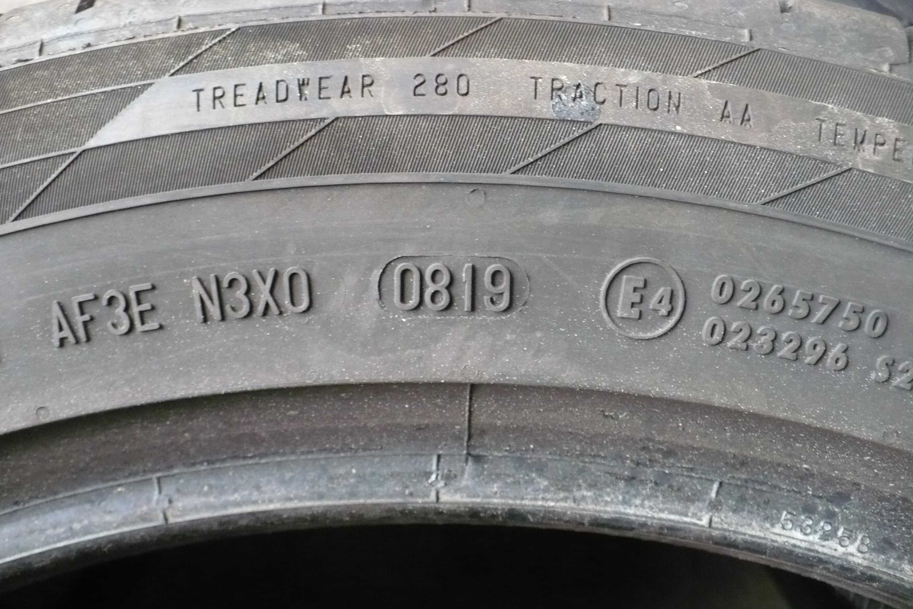 Opony Continental 255/45R19 104Y XL Letnie 6mm 2szt. 2019r.