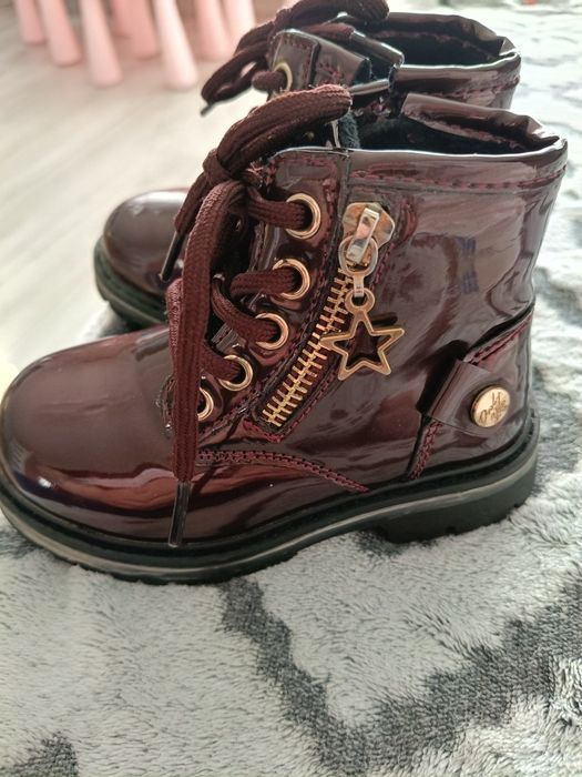 Kozaki dla dziewczynki rozmiar 22