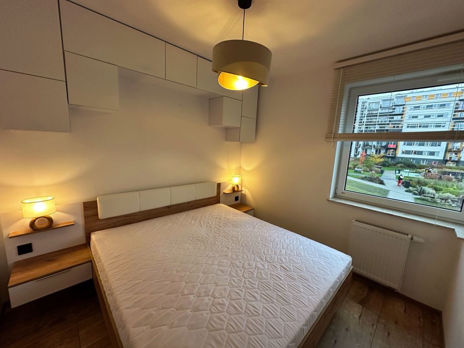 Bez prowizji – 2 pokoje,42 m²,oddzielna kuchnia,balkon,z garażem|Ursus