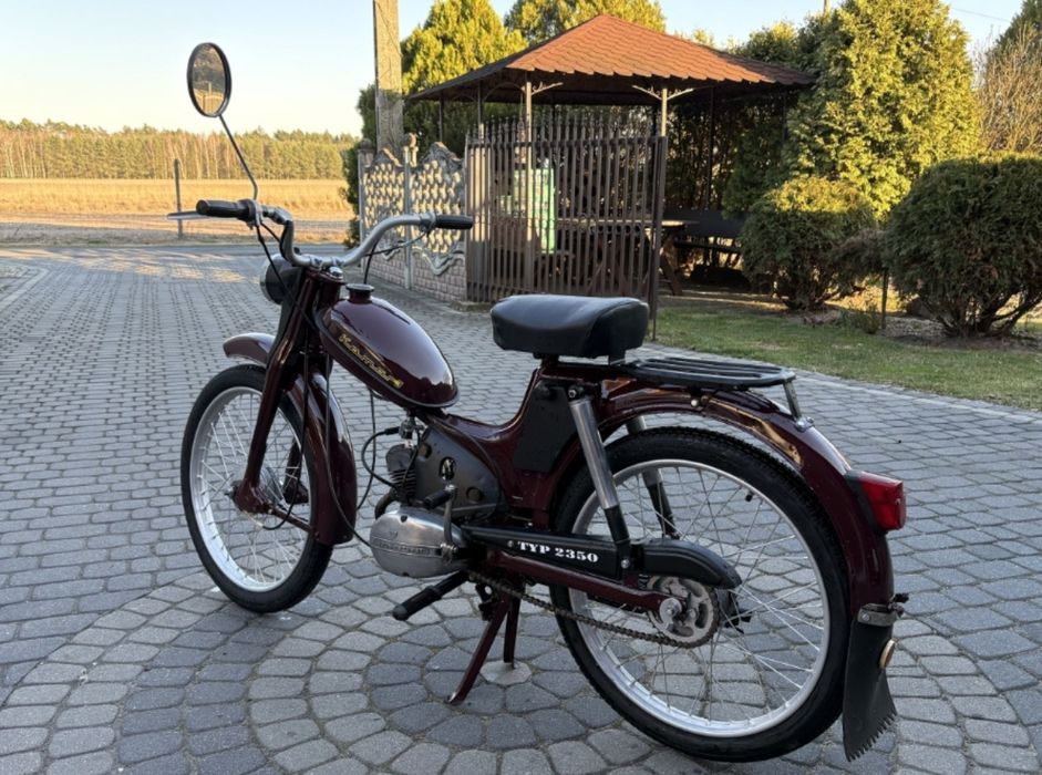 Komar 2350, 1975r po remoncie lakierniczym