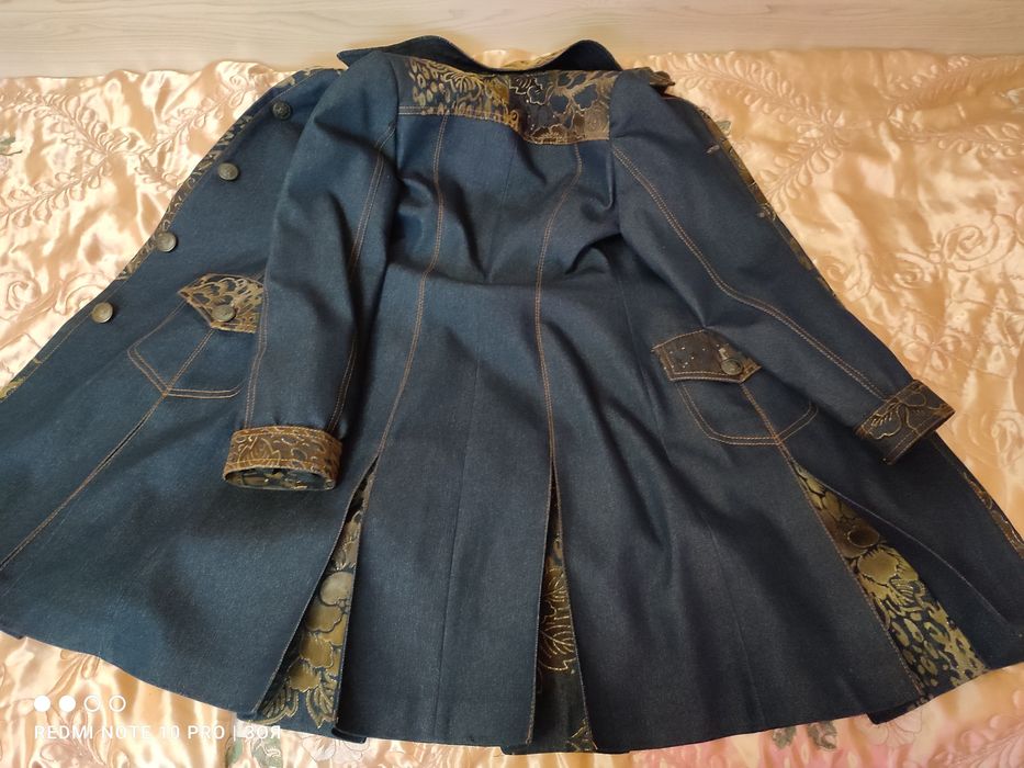 Шикарне джинсове пальто