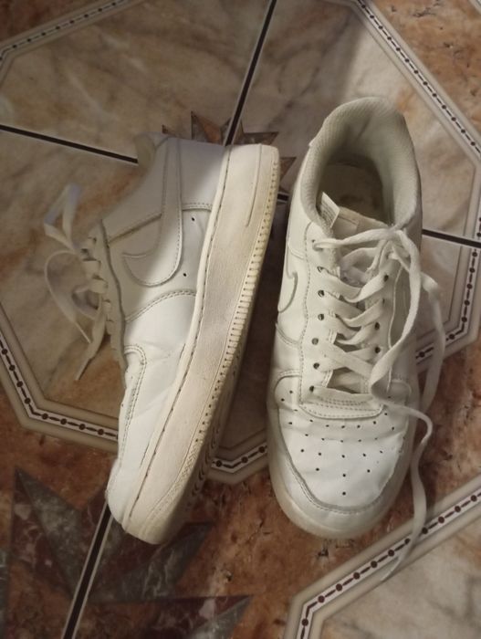 Adidasy białe 37..5