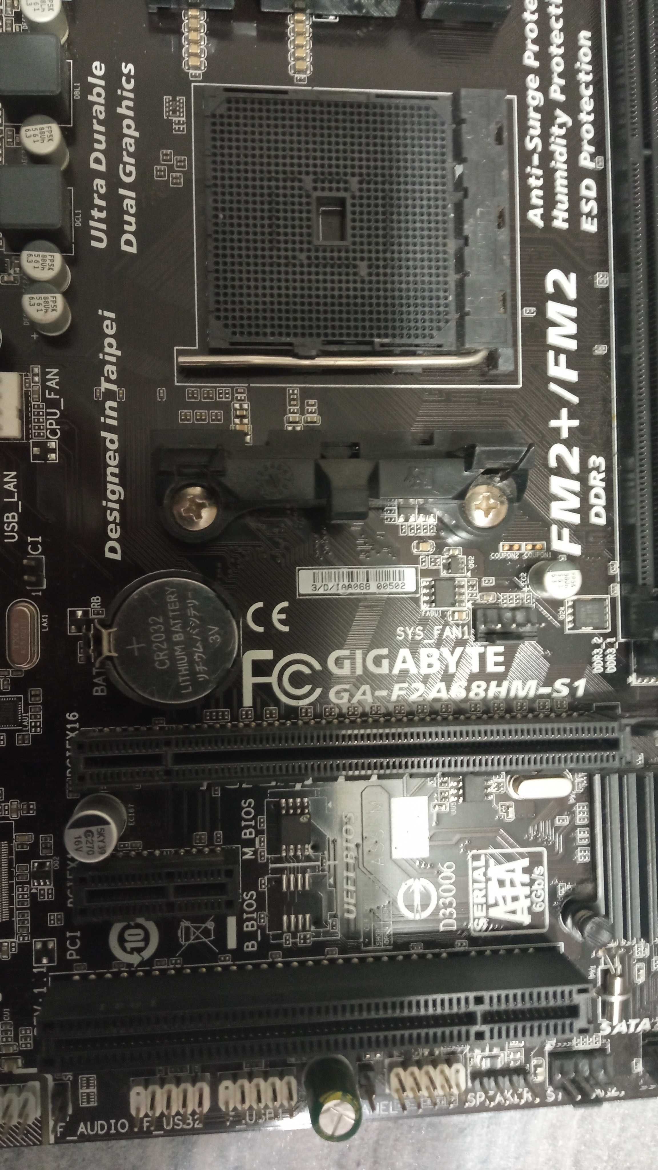 Материнская плата Gigabyte GA-F2A68HM-S1 ,Rev1.1 (sFM2/FM2+, AMD A68H)