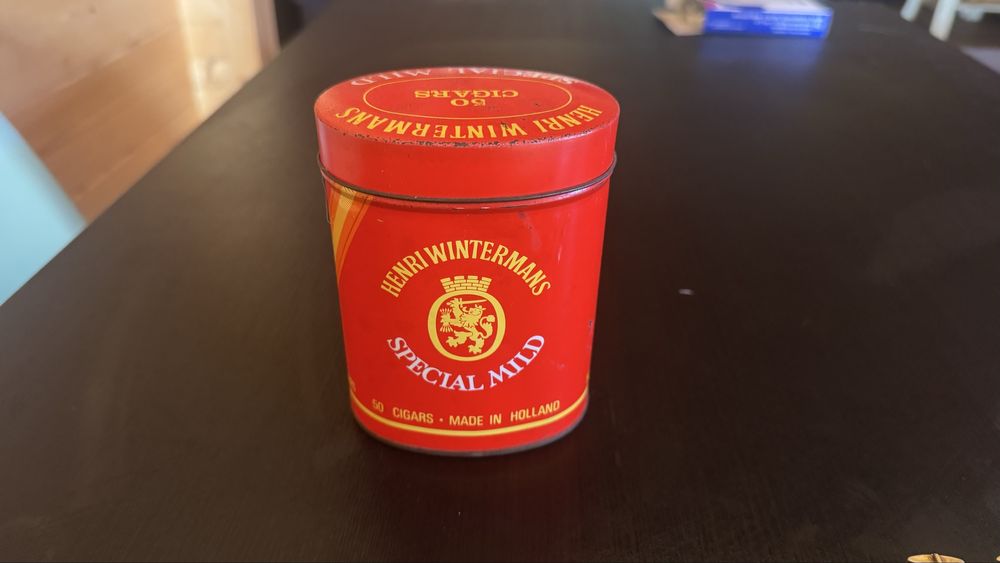 Caixa de cigarros vistage