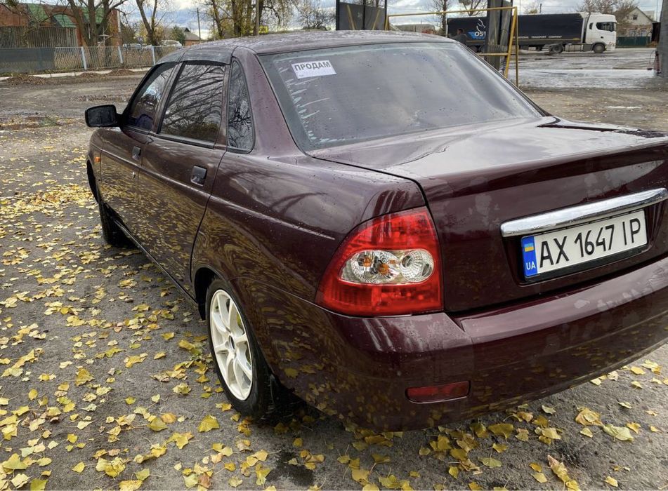 Продам Пріора 21703
