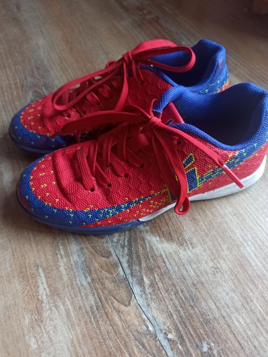 Buty halówki rozmiar 30