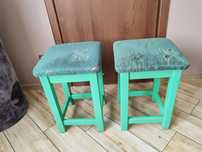 2 Taborety drzewo sosnowe
