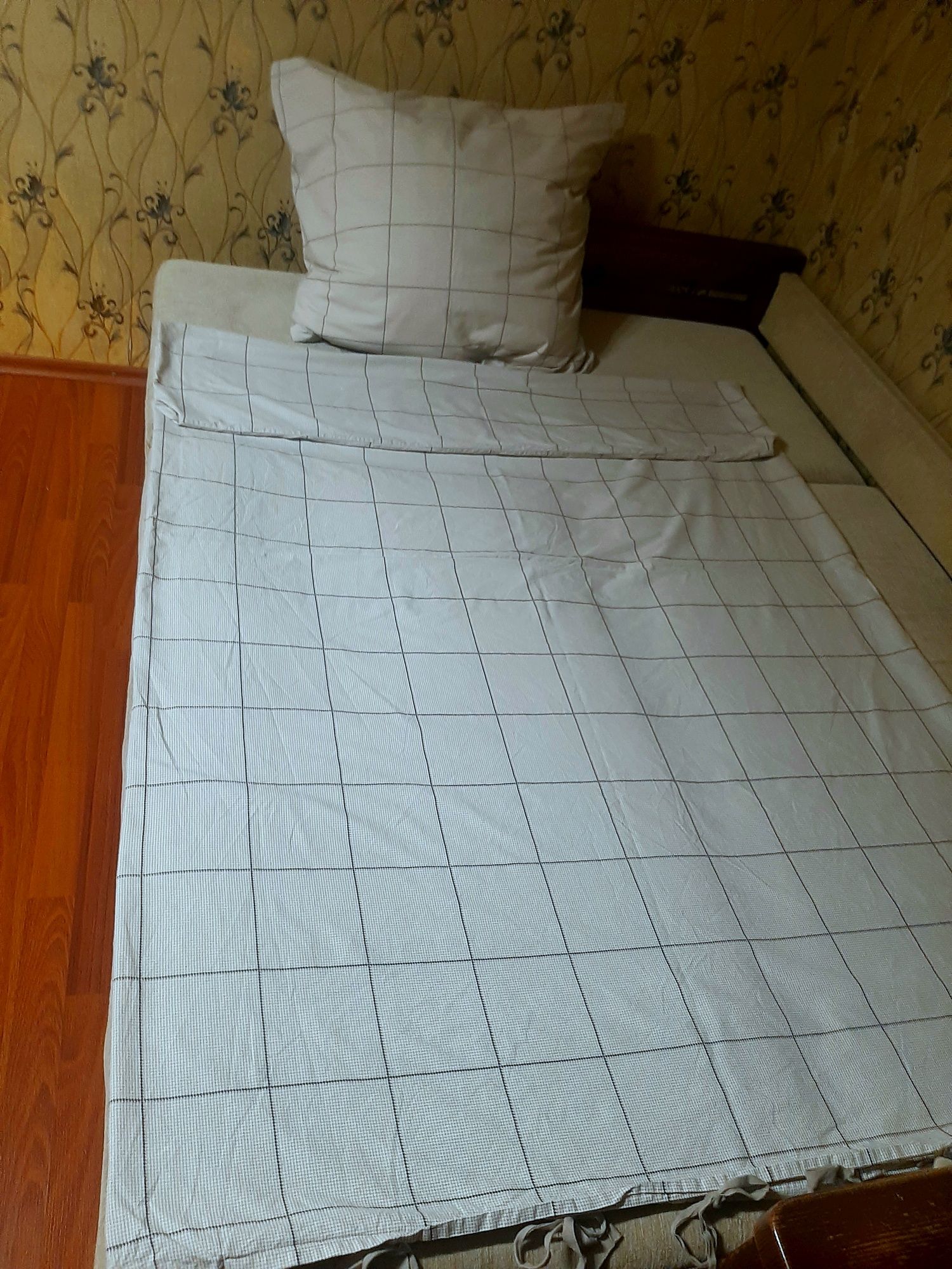 комплект постельного белья ,актуальная клетка,H&M