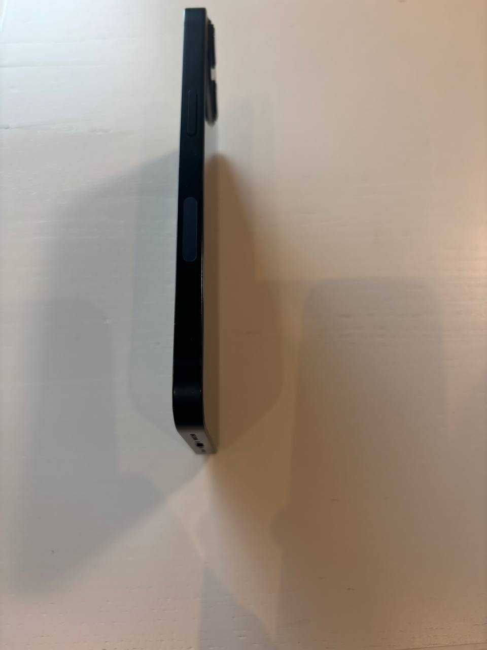 iPhone 13 Midnight 512GB