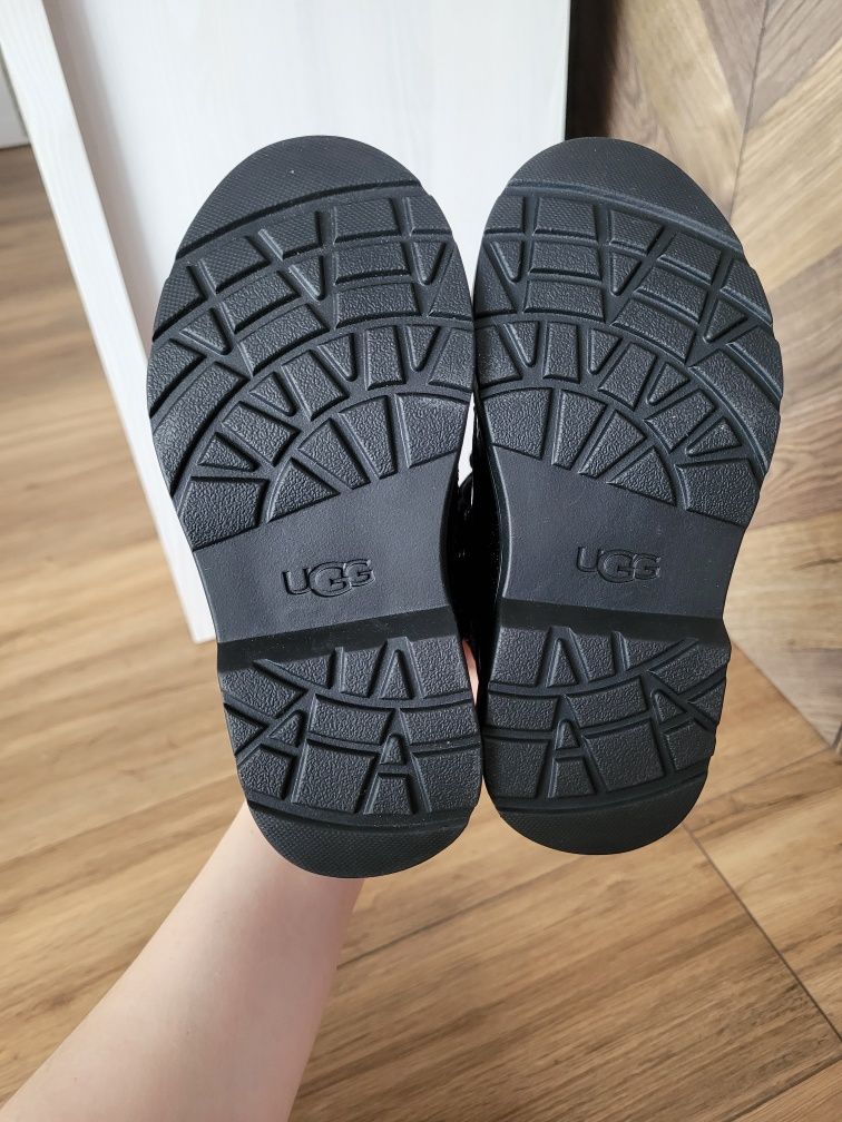 Buty botki trzewiki UGG