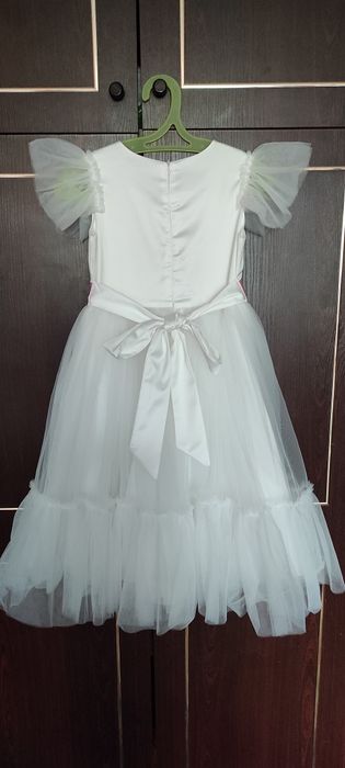 Платье на праздник, выпускной для маленькой принцессы