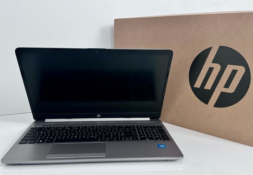 Новий Ноутбук HP 250 G9