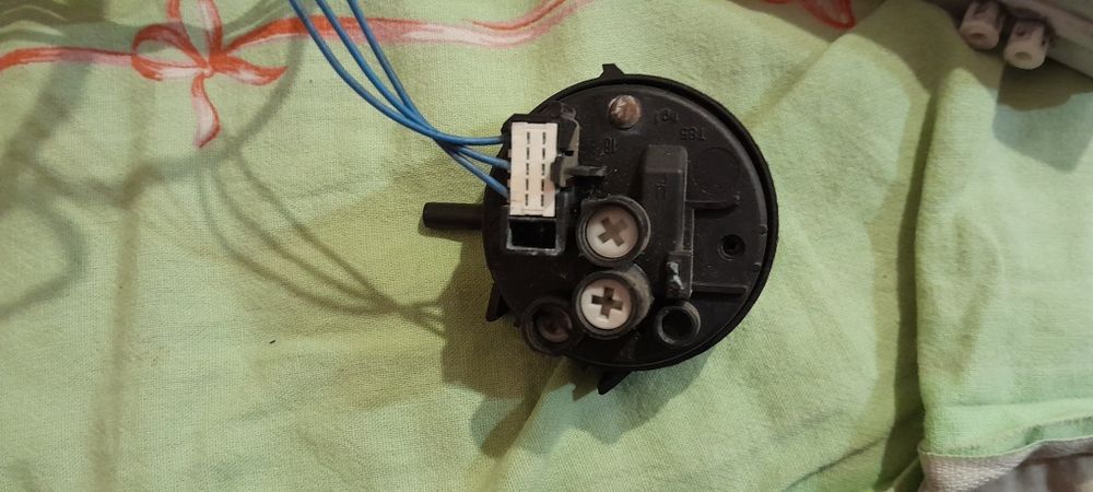 Плата управления для стиральной машины Indesit WISL103