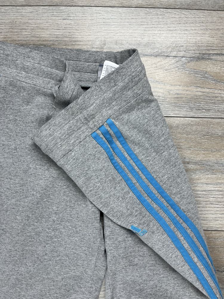 Szare spodnie dresowe damskie Adidas rozmiar S fit M dresy sportowe