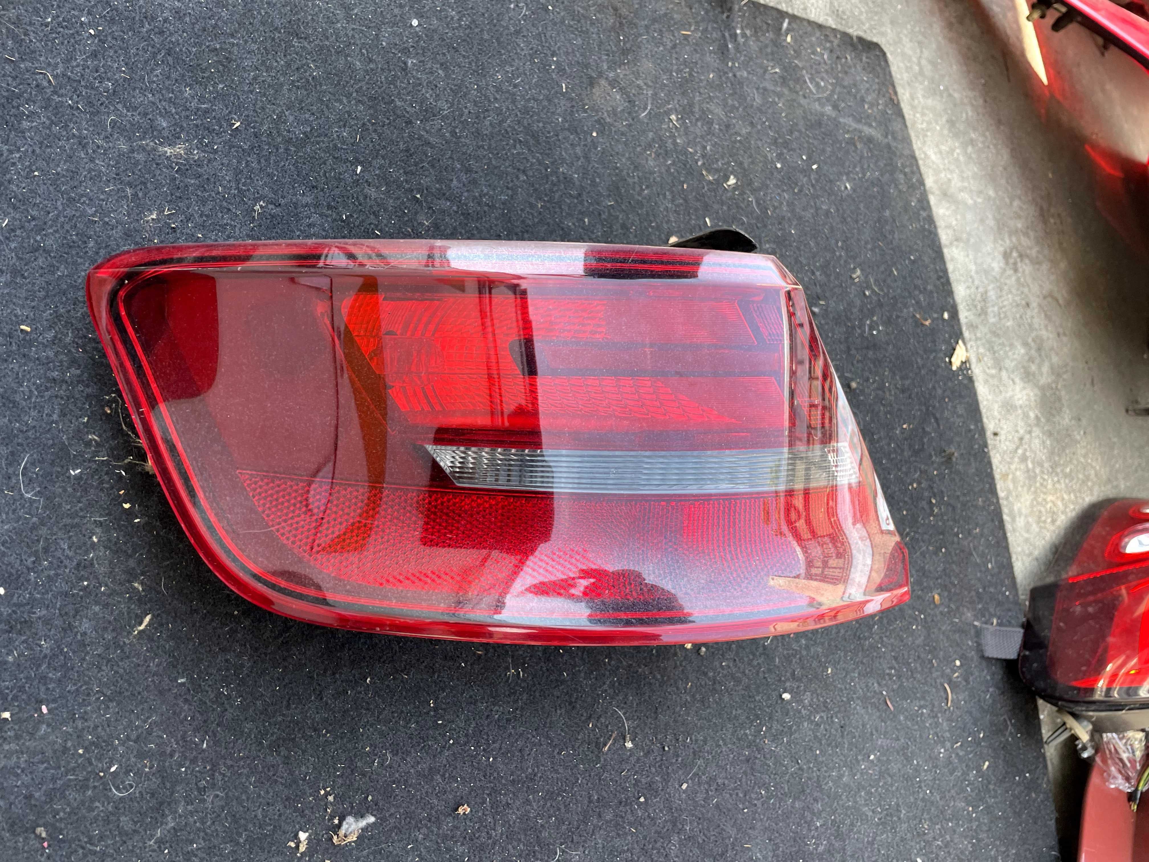AUDI A3 8v SPORTBACK kompletna tylna lampa lewa  EUROPA