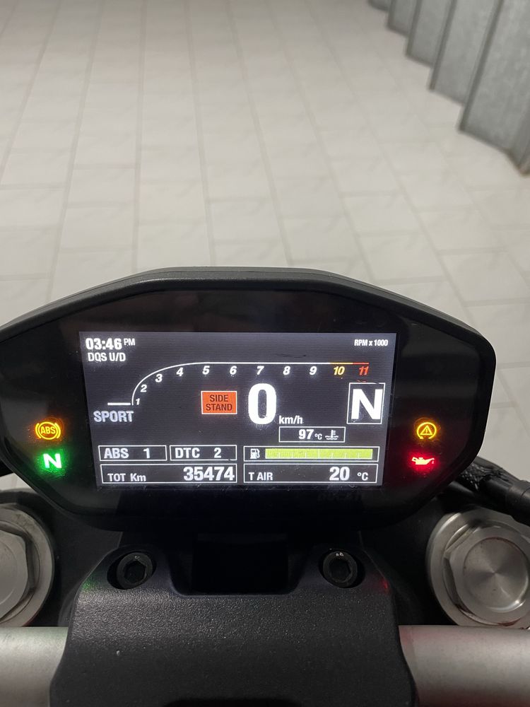 Ducati Monster 821