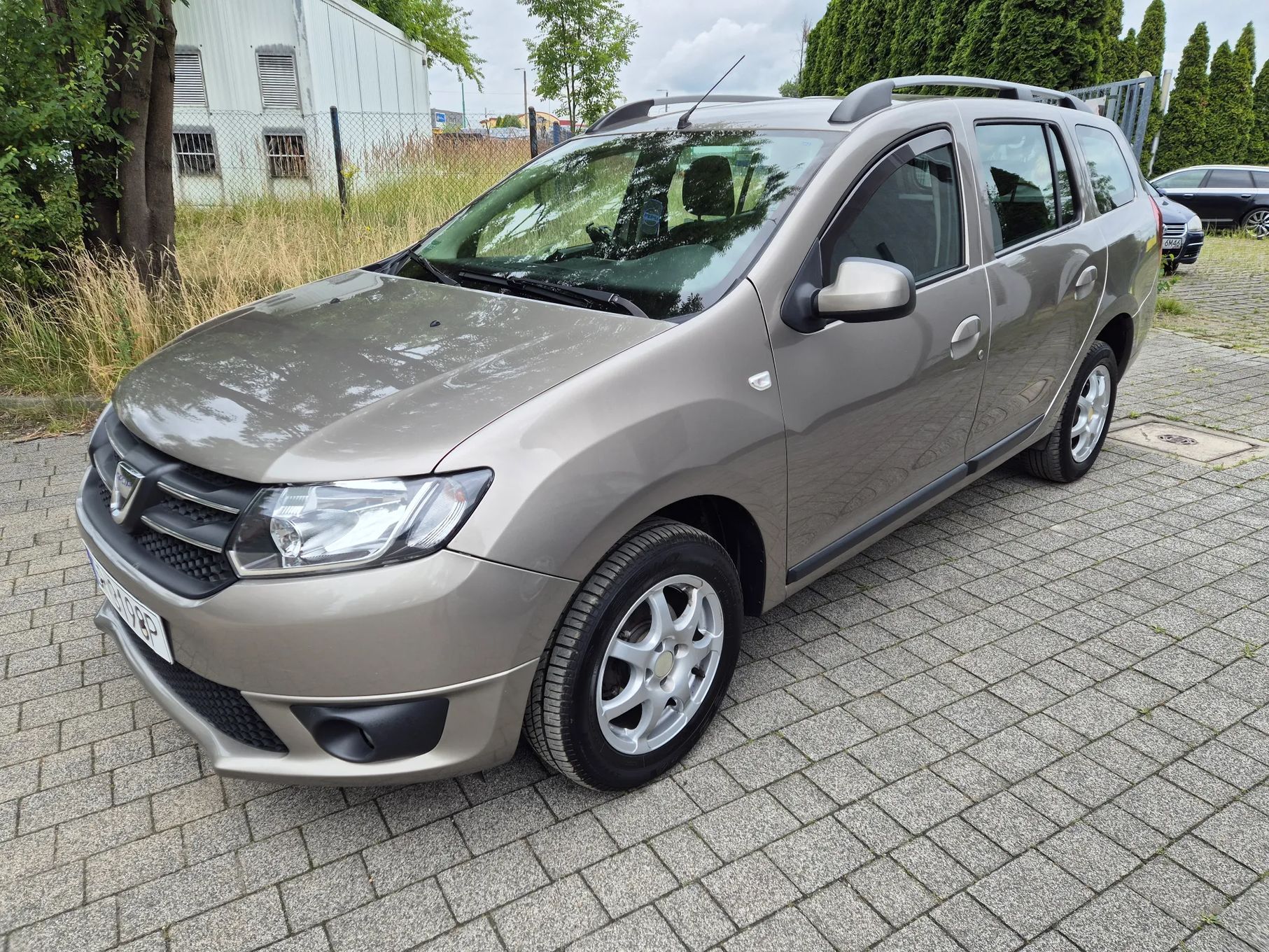 Dacia Logan 1.2 klima elektryka Polski Salon kombi