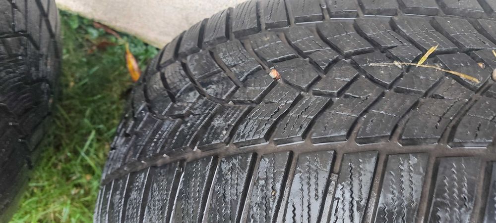 2 opony zimowe good year ultra grip 225×50×17 98h 1819