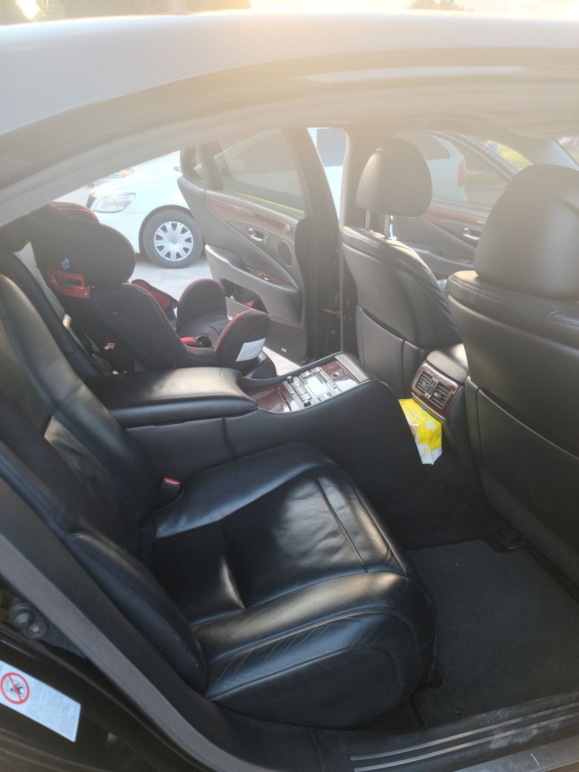 Lexus ls 460 long