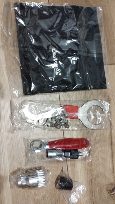 Zestaw narzędzi rowerowych bacik ściągacz korby klucz suportu opaski