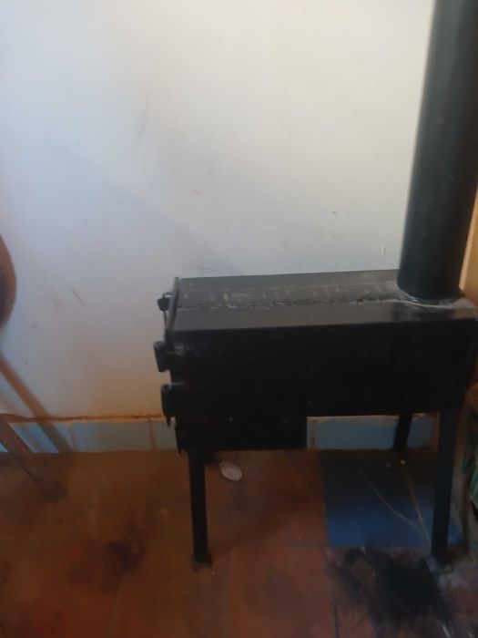 Буржуйка, піч для обігріву