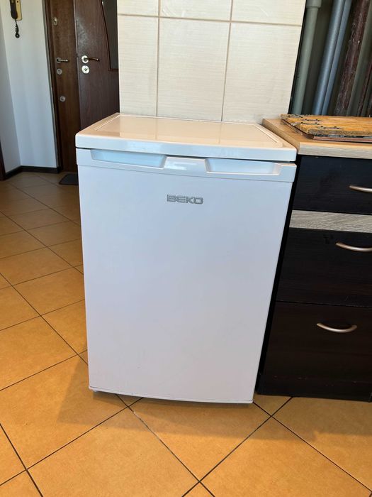 Lodówka podblatowa Beko z zamrażalnikiem