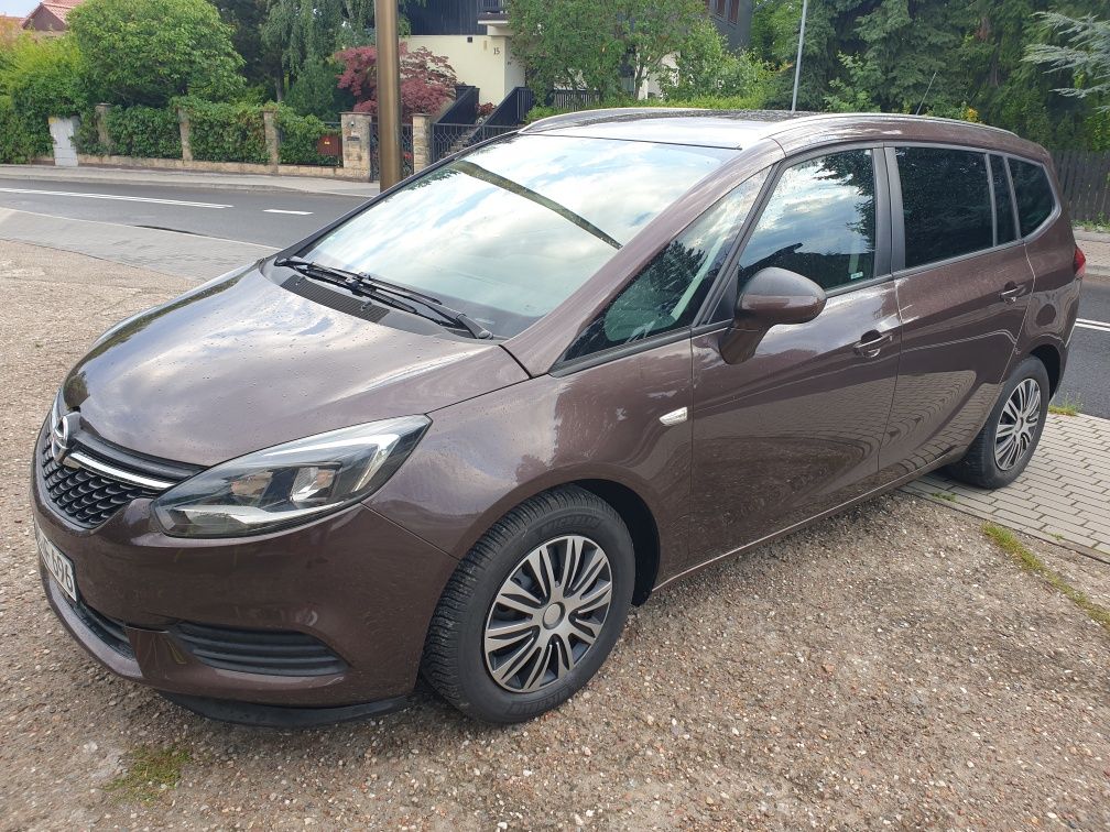 Opel Zafira C tourer 1.4i Lift 7 osobowa  2016r