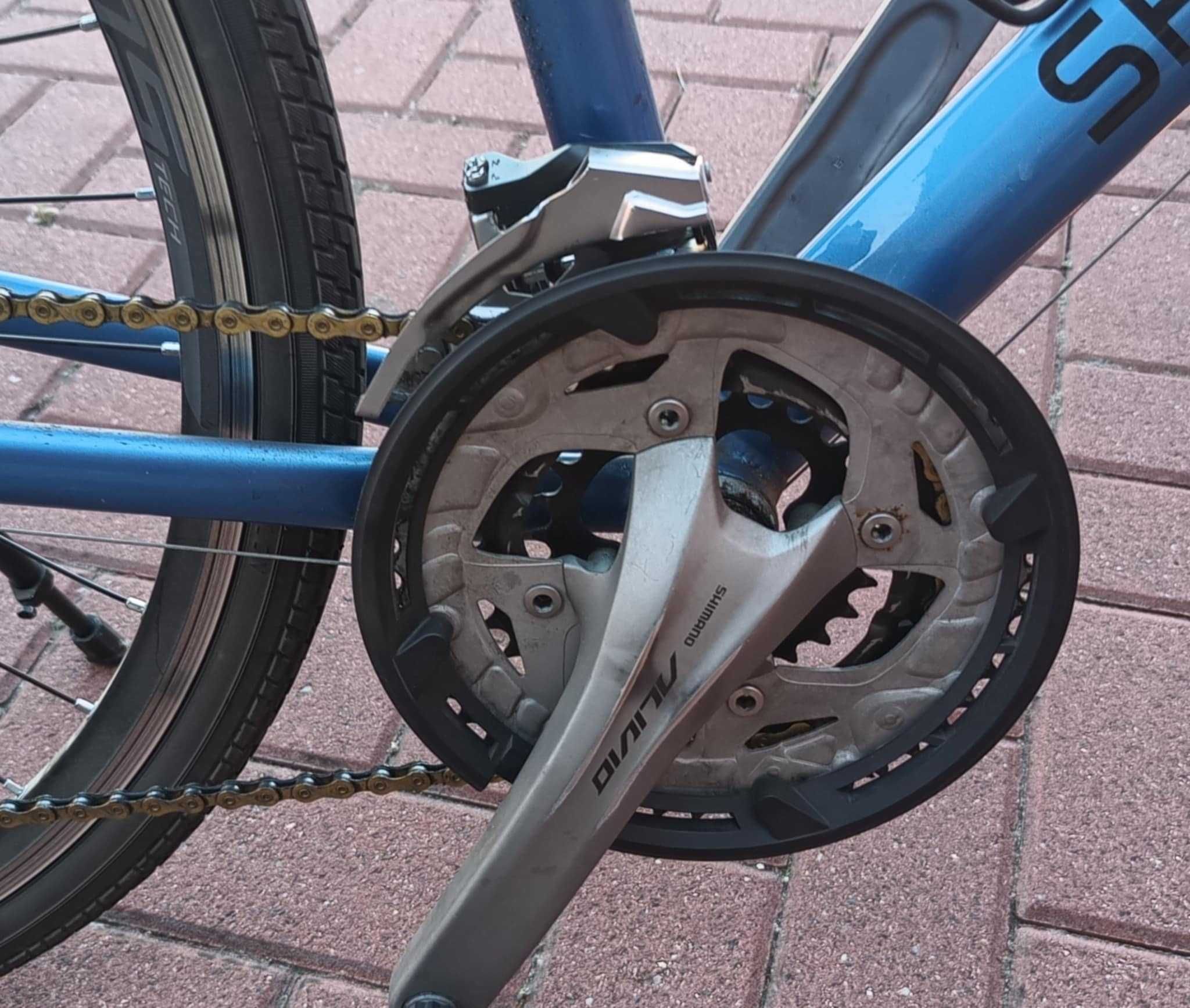 Merida 28 cali, biegi 3x9, rama 23 cale, Shimano Alivio.