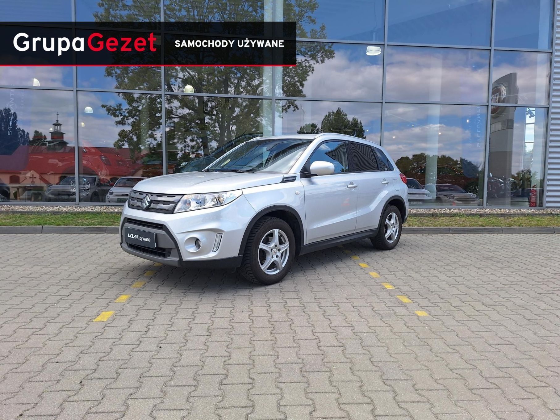 Suzuki Vitara 1.6 120KM AWD polski salon kamera cofania podgrzewane fotele + hak