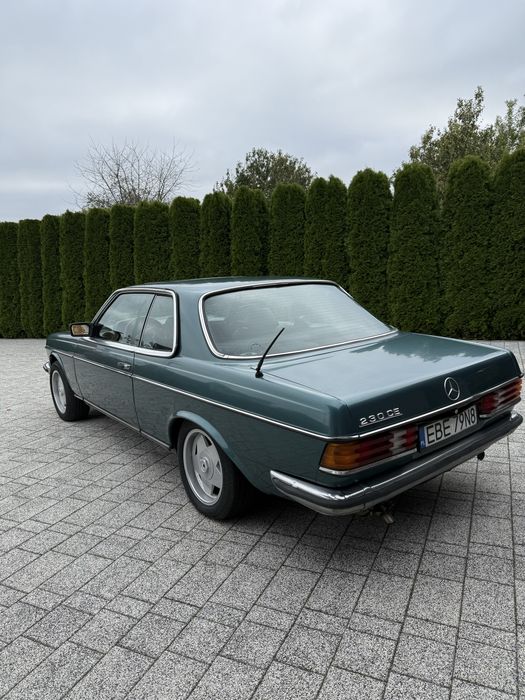 Mercedes W 123 230 CE coupe