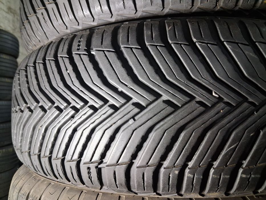 205/55 R17 Michelin Cross Climat шини всесезонні ПАРА