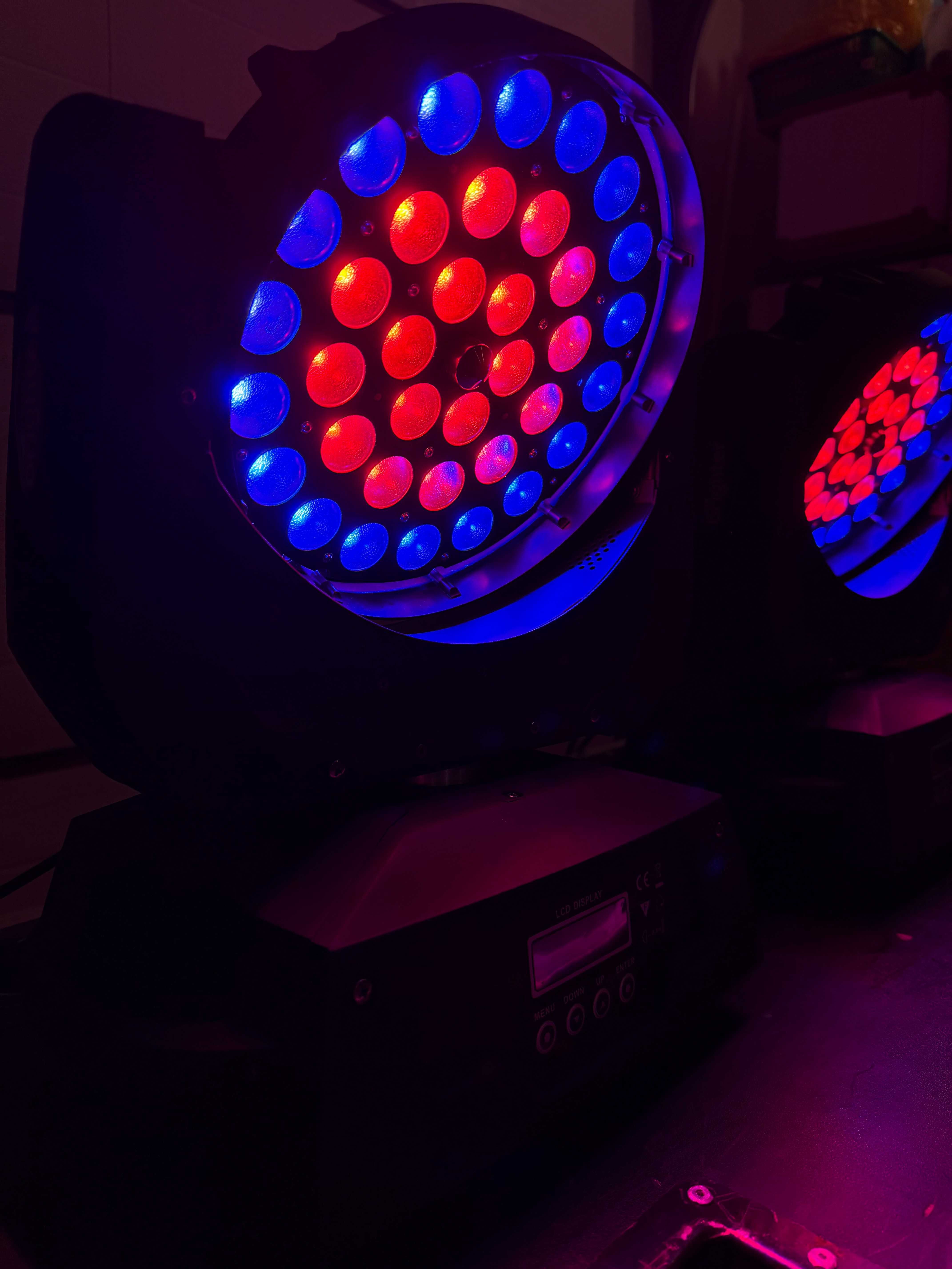 Ruchoma głowica WASH - BRIGHTER EYE 360 LED WASH