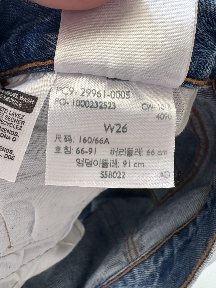 Шорти Levi’s розмір W26
