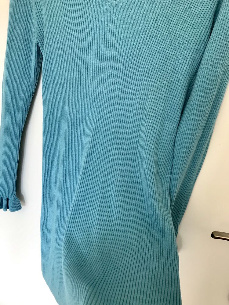 Camisola de malha azul com folhos (Massimo Dutti, tamanho XL)