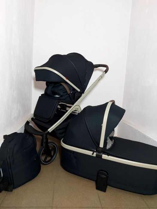 РОЗПРОДАЖКоляска новинка 2025 року CARRELLO VECTOR надлегка10.8кгШОУРУ