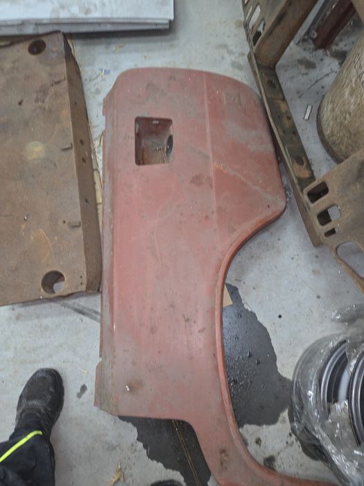 Blotnik fiat 125p kombi  pickup