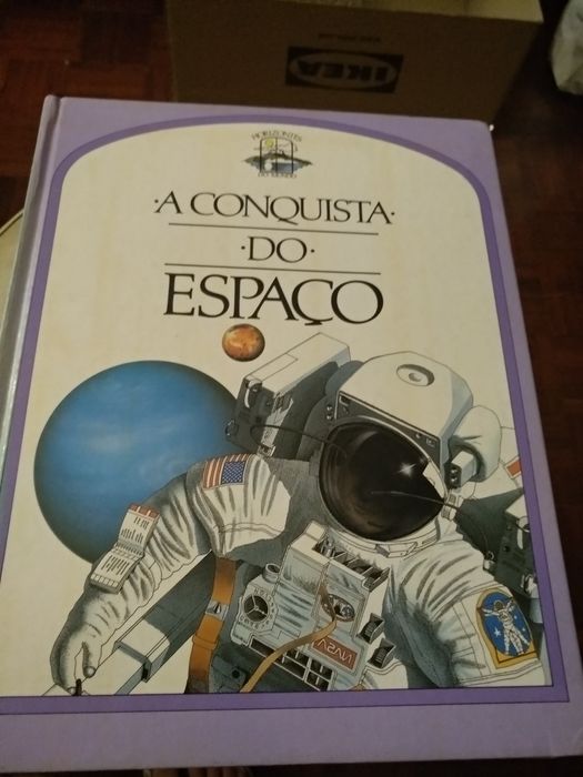 Livro A Conquista do Espaço