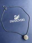 wisiorek naszyjnik koło łabędź Swarovski
