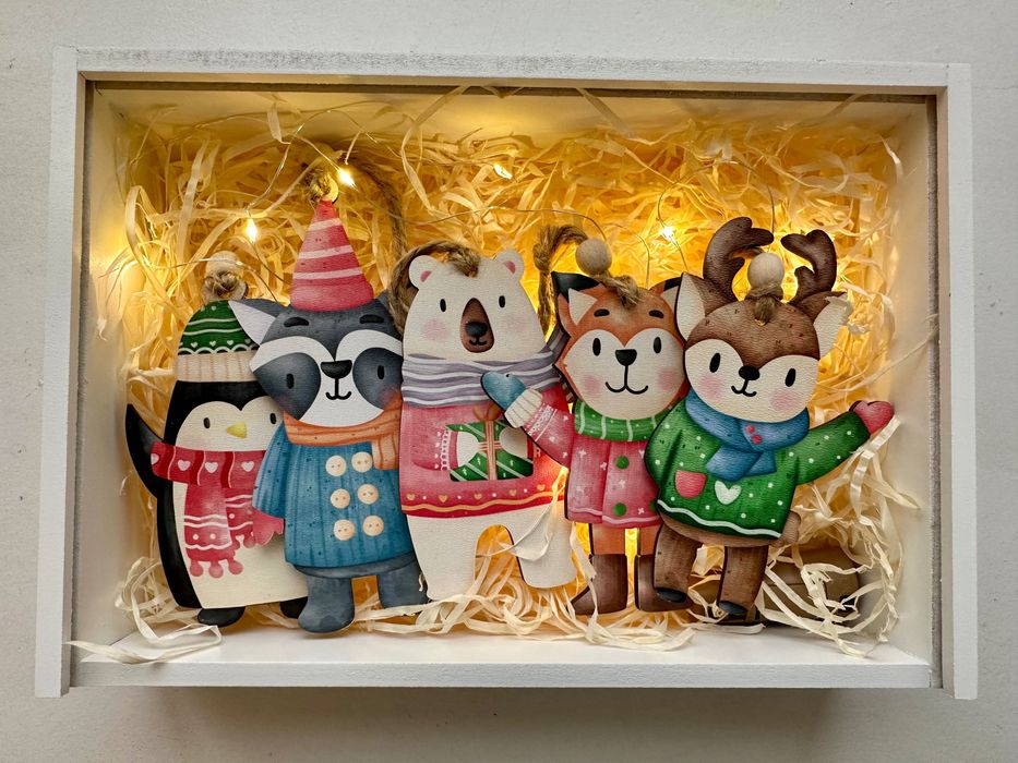 Новорічний подарунок, подарунковий набір з ялинковими іграшками