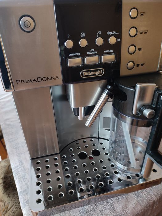 Ekspres DeLonghi Prima Donna