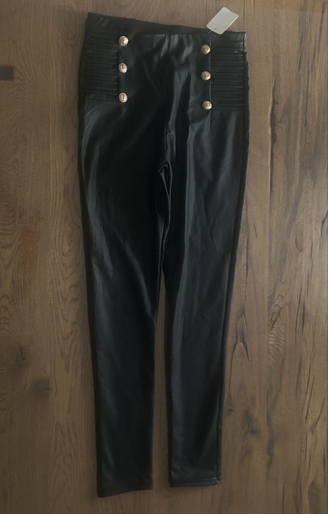 Nowe z metką Legginsy Andersin z imitacji skóry
